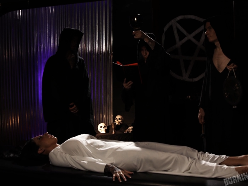Queen Of Hell Part II: Lily Lane’s Ritual Threesome